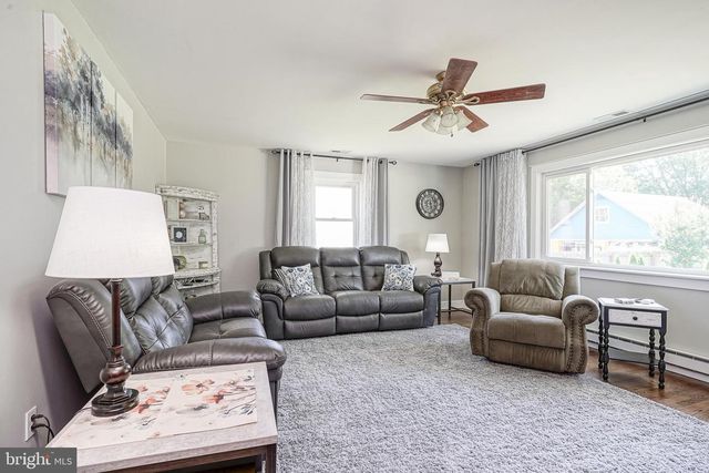 46 BROWNING AVE, Moorestown, NJ 08057