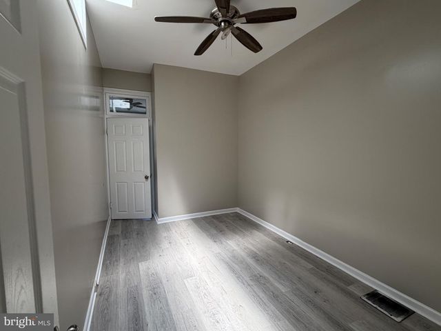 427 N MILTON AVE, Baltimore, MD 21224