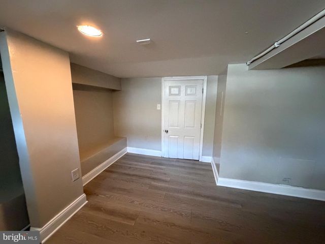 427 N MILTON AVE, Baltimore, MD 21224