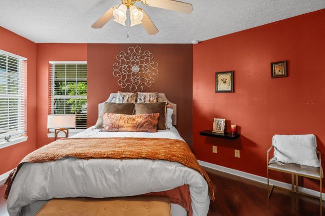 1120 Dawnwood Dr, Old Hickory, TN 37138