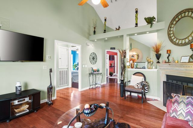 1120 Dawnwood Dr, Old Hickory, TN 37138