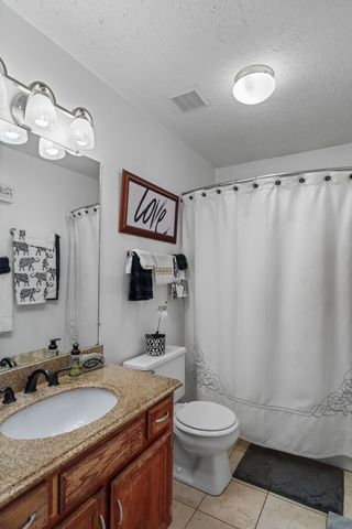 1120 Dawnwood Dr, Old Hickory, TN 37138