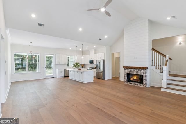 168 Old Wharf Road, Brunswick, GA 31523