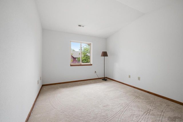 N161W20726 Kami LANE, Jackson, WI 53037