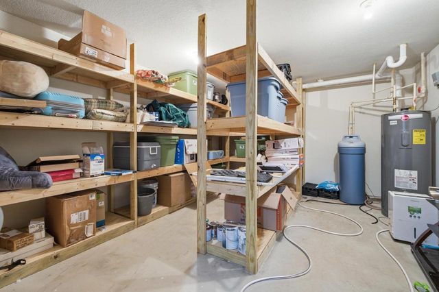 N161W20726 Kami LANE, Jackson, WI 53037