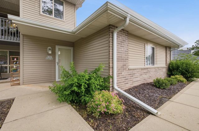 N161W20726 Kami LANE, Jackson, WI 53037