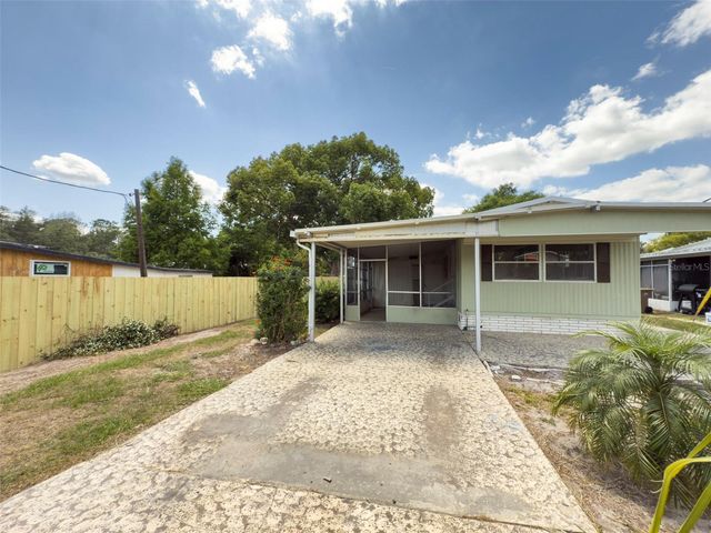 26139 ROSE LANE, Astatula, FL 34705