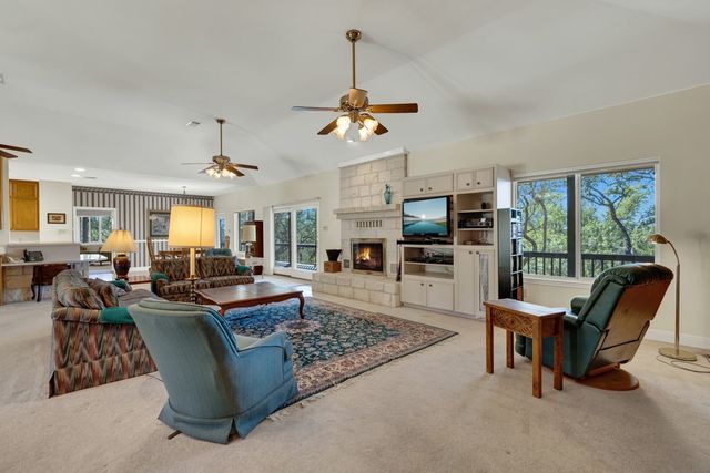 1221 Sundown Trail, Fischer, TX 78623