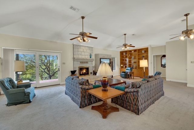 1221 Sundown Trail, Fischer, TX 78623