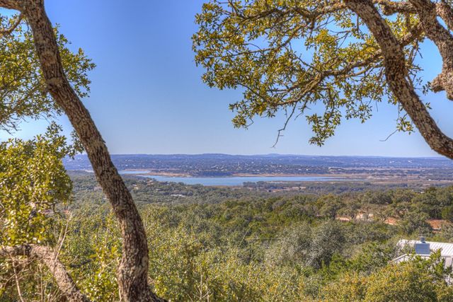 1221 Sundown Trail, Fischer, TX 78623