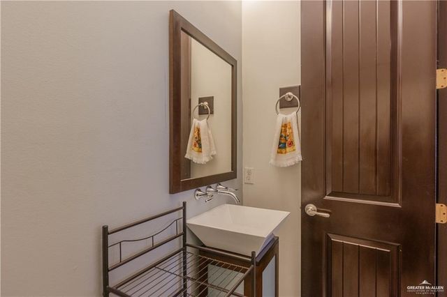 217 Robin Avenue, Mcallen, TX 78504