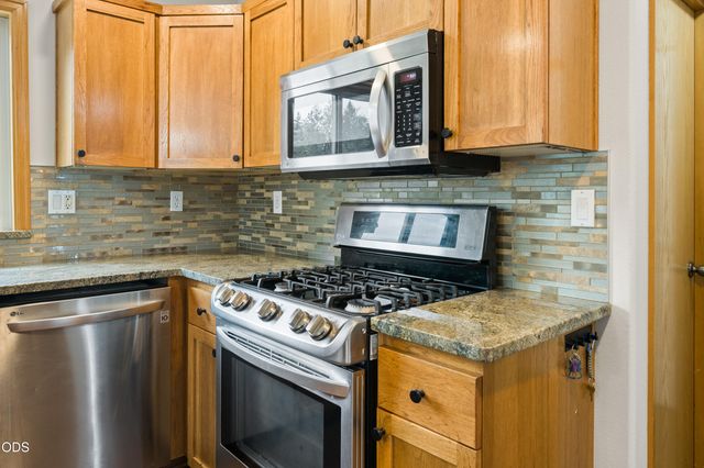 63441 Stacy Lane, Bend, OR 97701