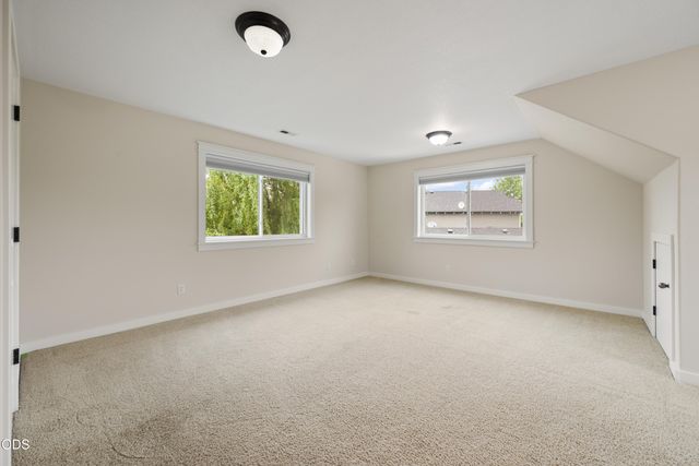 63441 Stacy Lane, Bend, OR 97701