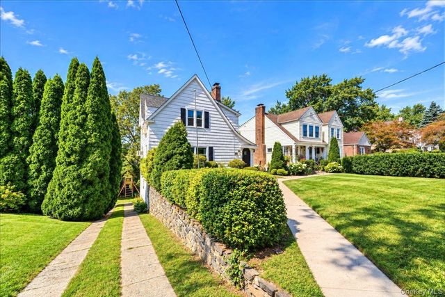 201 Park Drive, Eastchester, NY 10709