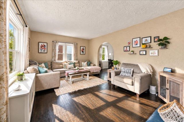 201 Park Drive, Eastchester, NY 10709