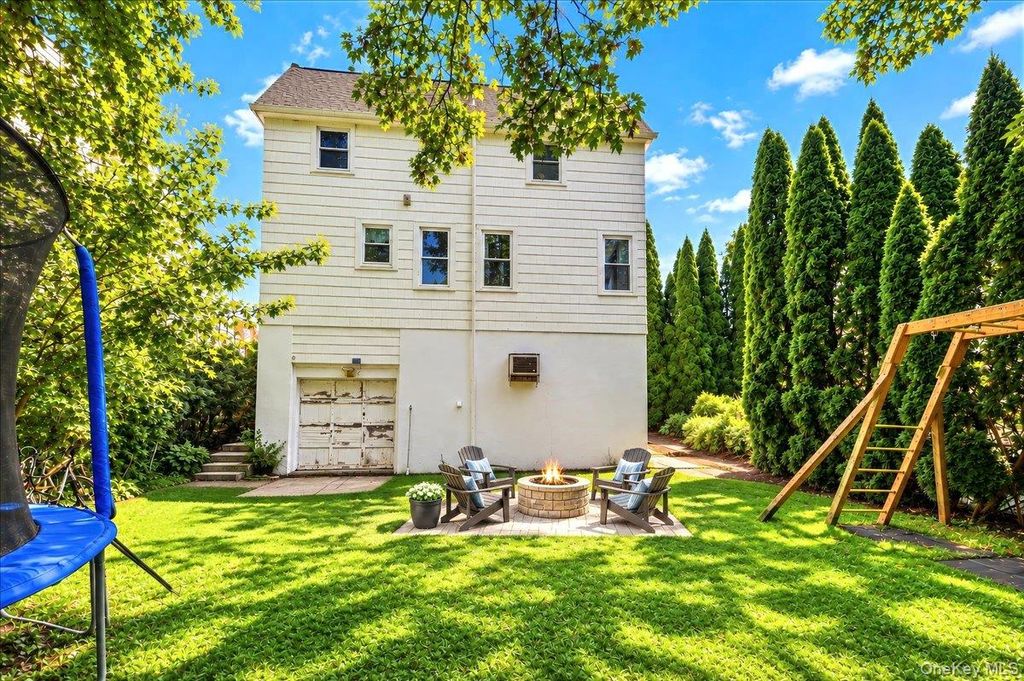 201 Park Drive, Eastchester, NY 10709 — photo 3