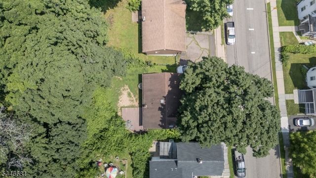 63 Thompson Ave, Dover Town, NJ 07801