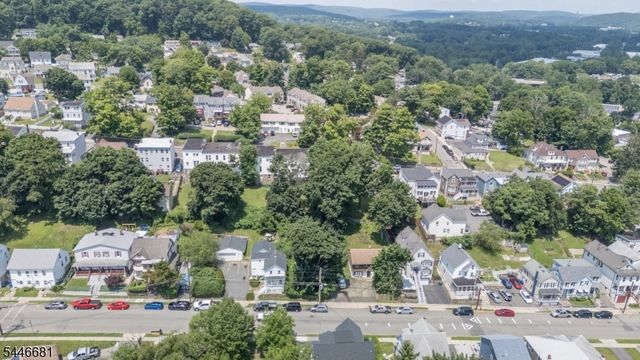 63 Thompson Ave, Dover Town, NJ 07801