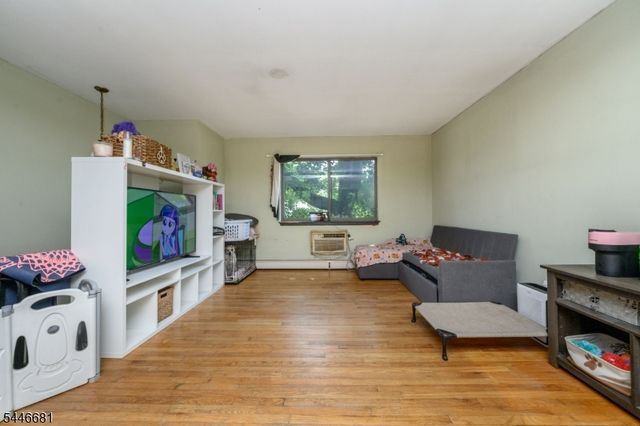 63 Thompson Ave, Dover Town, NJ 07801