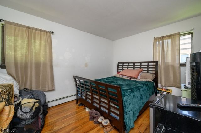63 Thompson Ave, Dover Town, NJ 07801