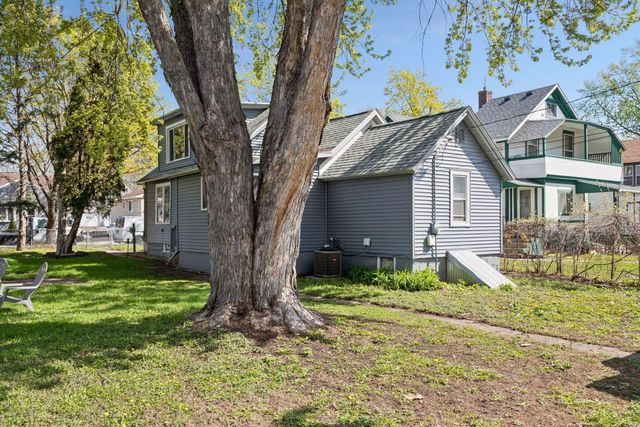 894 Euclid Street, Saint Paul, MN 55106