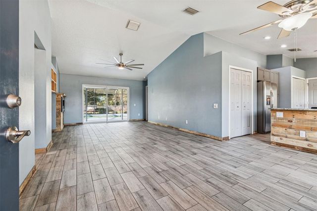 12030 COLONIAL ESTATES LANE, Riverview, FL 33579