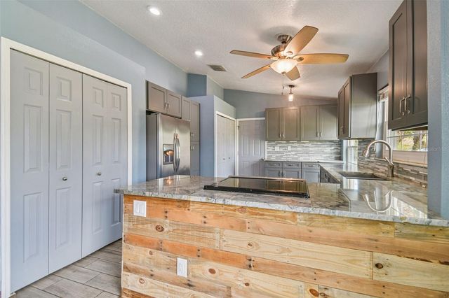 12030 COLONIAL ESTATES LANE, Riverview, FL 33579