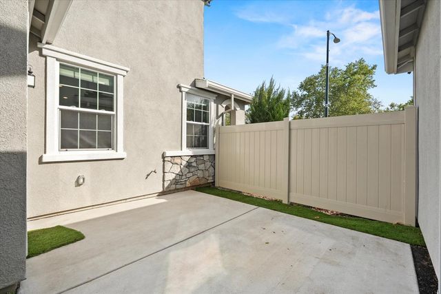 7969 Arcadia Drive, Citrus Heights, CA 95610