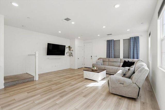 7969 Arcadia Drive, Citrus Heights, CA 95610