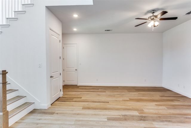 8965 Armstrong Court, Benbrook, TX 76126