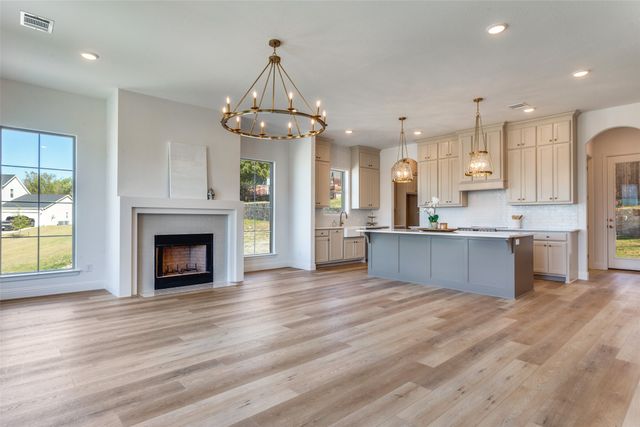 8965 Armstrong Court, Benbrook, TX 76126