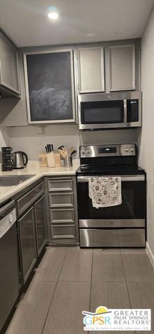 2825 N Los Felices Road 213, Palm Springs, CA 92262