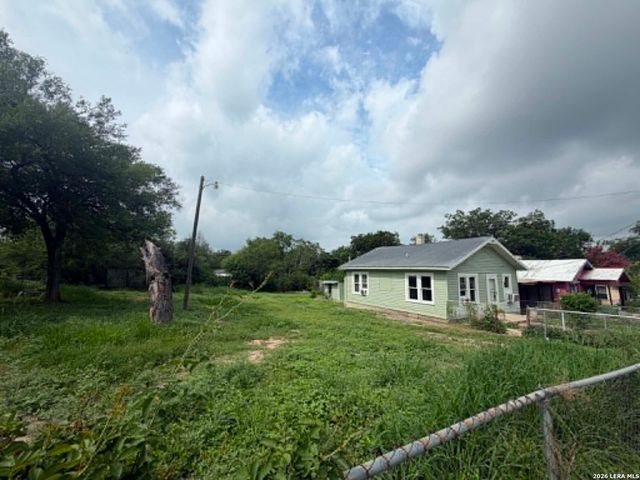 146 KOEHLER CT, San Antonio, TX 78223