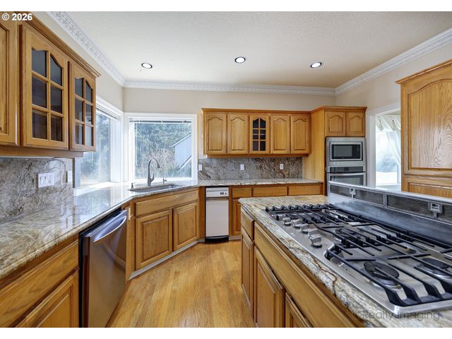 17549 Sw KEMMER VIEW Ct, Beaverton, OR 97007