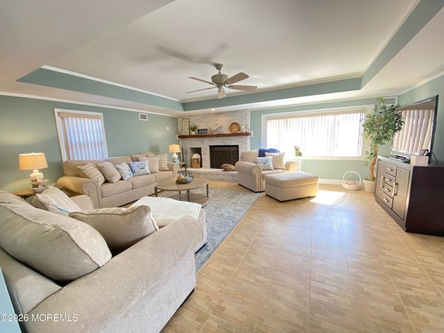 102 W Colony Road, Lavallette, NJ 08735