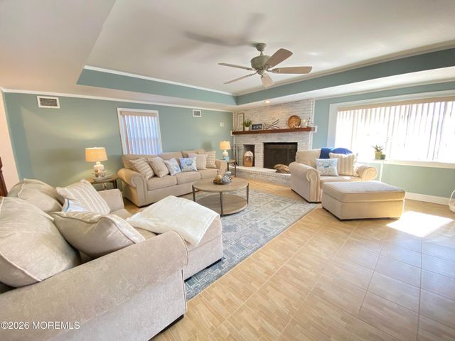 102 W Colony Road, Lavallette, NJ 08735