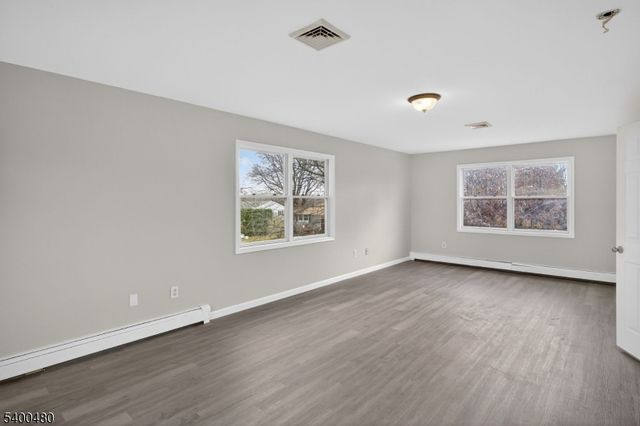 133 Francis St, Pohatcong Twp., NJ 08865