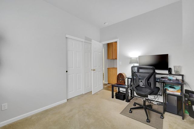 649 Falling Rock Ct, Yuba City, CA 95991