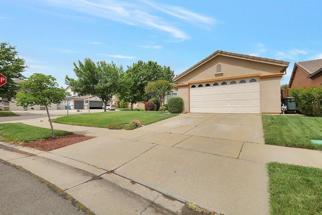 649 Falling Rock Ct, Yuba City, CA 95991