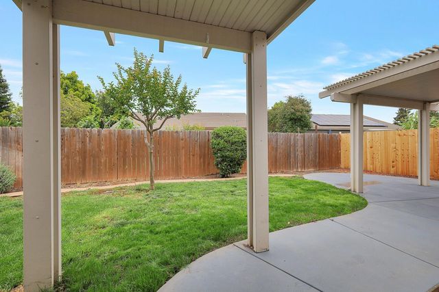 649 Falling Rock Ct, Yuba City, CA 95991