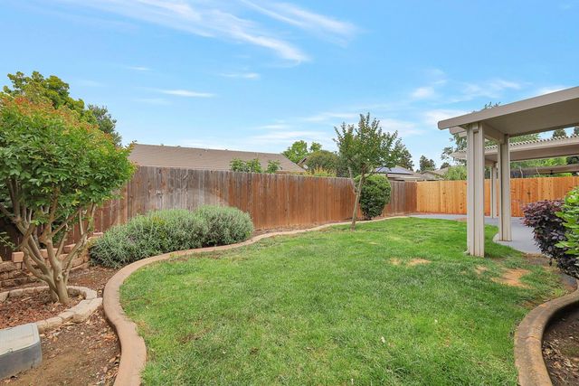 649 Falling Rock Ct, Yuba City, CA 95991