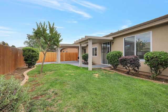 649 Falling Rock Ct, Yuba City, CA 95991