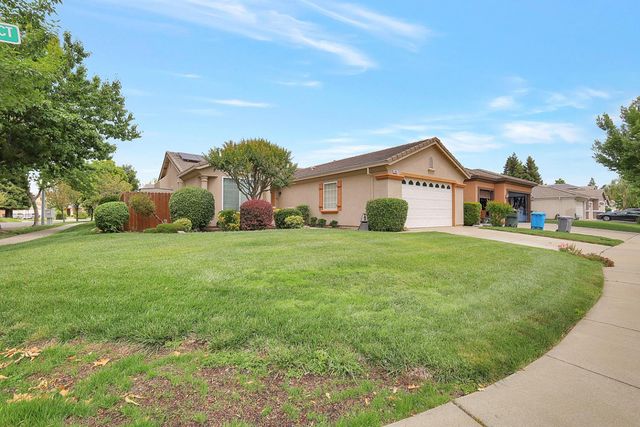 649 Falling Rock Ct, Yuba City, CA 95991
