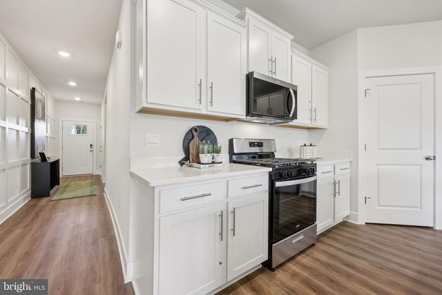 110 TRELLIS VIEW LN, Winchester, VA 22602