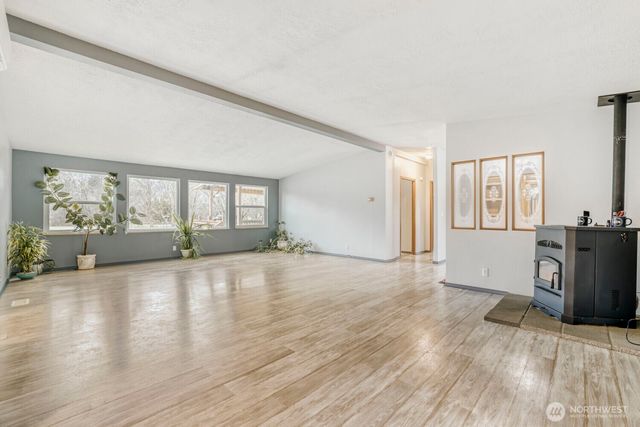 35605 State Route 2, Sultan, WA 98294