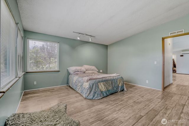 35605 State Route 2, Sultan, WA 98294