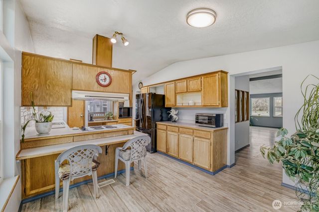 35605 State Route 2, Sultan, WA 98294