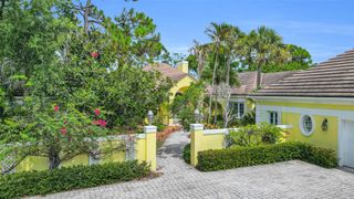 7107 SE Golfhouse Drive, Hobe Sound, FL 33455