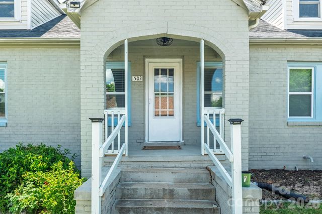 1106 Lane Street, Kannapolis, NC 28083