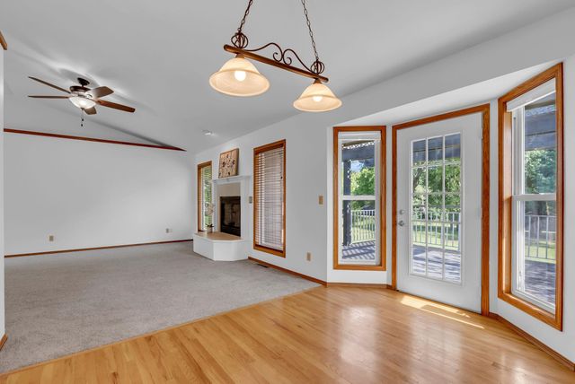 15818 E Woodcreek St, Wichita, KS 67230